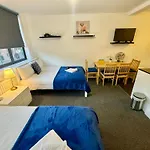 Cosmopolitan Private Bedrooms Euston Station 123